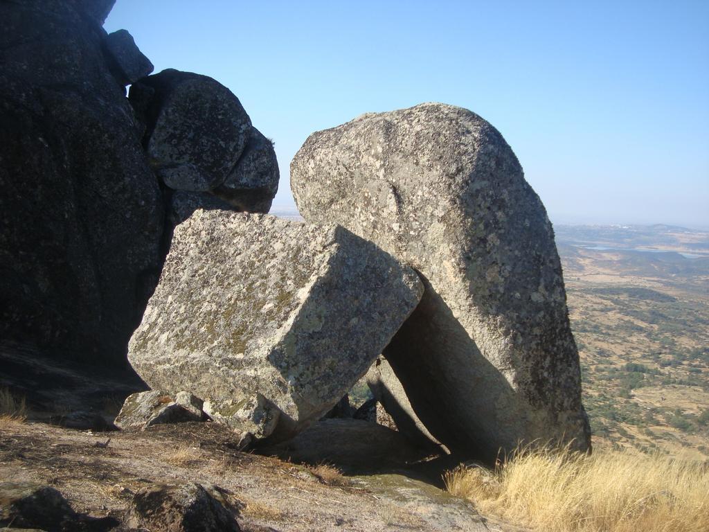 Taverna Lusitana Монсанту Экстерьер фото